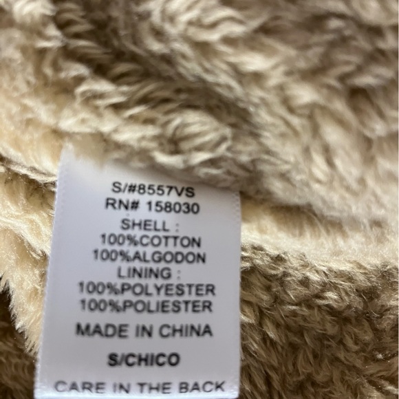 Love Tree Women’s Utility Hooded Vest, Small, Faux Fur, Mustard Yellow - Picture 8 of 9